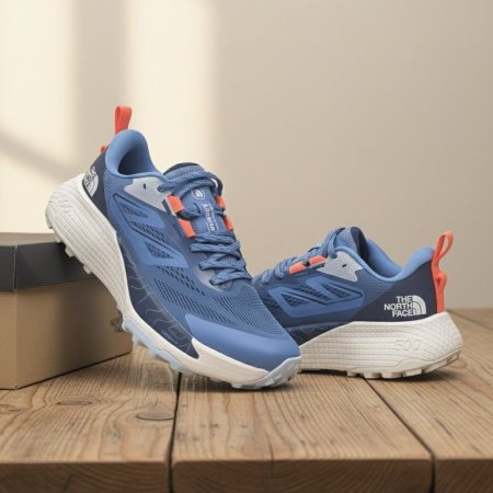 נעלי ספורט The North Face Altamesa Trail 500 לגברים - כחול/לבן / בד רשת נושם ומאוור / ר סוליה בולמת זעזועים לנוחות מירבית /  עמידות גבוהה ועיצוב קליל